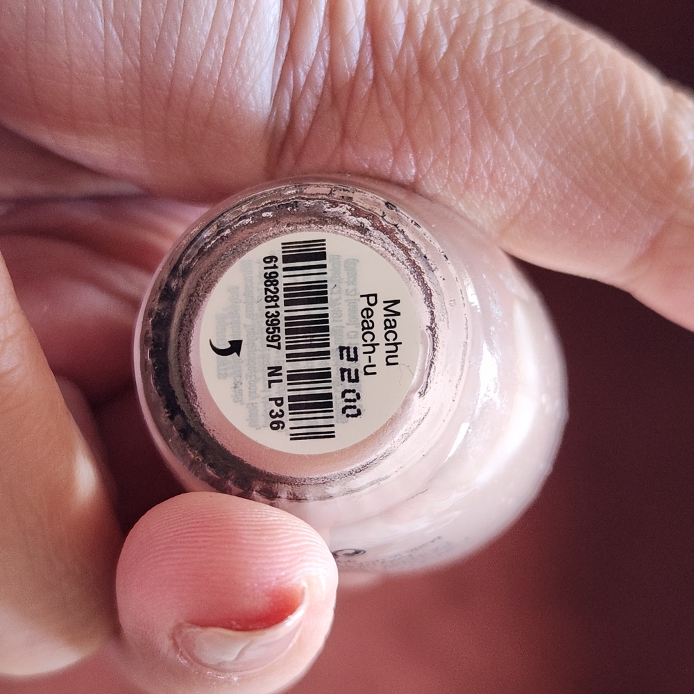 OPI Machu Peach-u - Picture 4 of 4